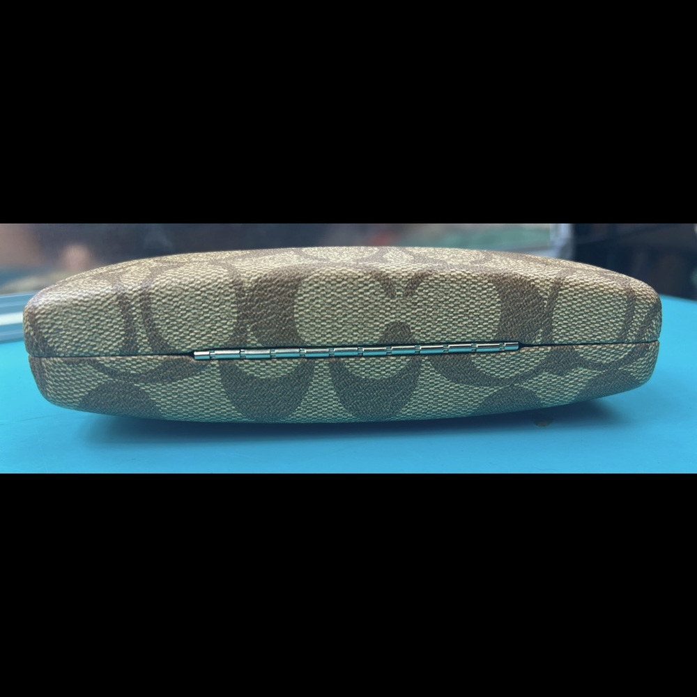 Coach Glasses Hard Case (Glasses NOT included) - Picture 3 of 3